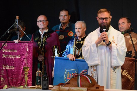 Az eső miatt a Fantában rendezték a 30. Öreghegyi Mulatságot